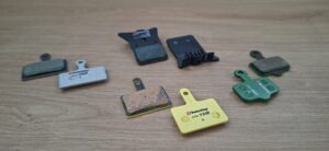 מגוון תרכובות של רפידות בלמי דיסק של SwissStop